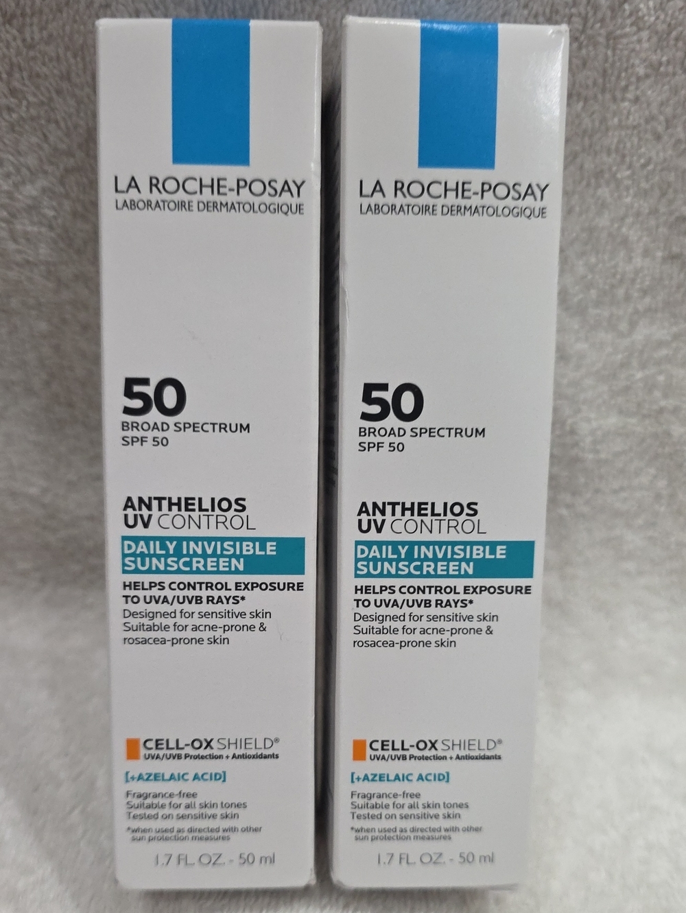 (Set of 2)La Roche-Posay Anthelios UV Clear Sunscreen SPF 50 Set